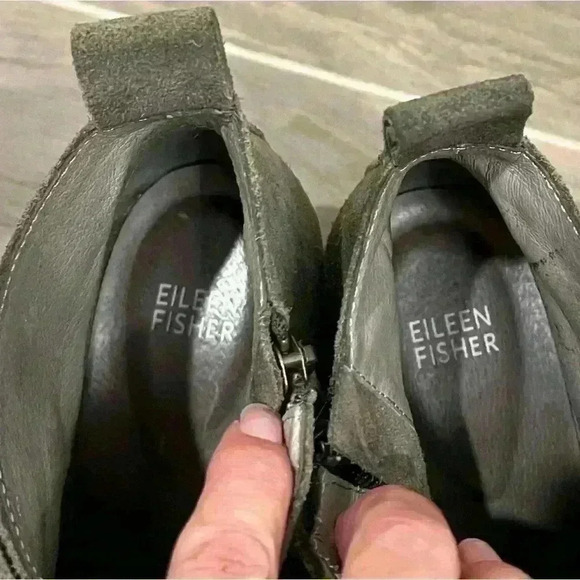Eileen Fisher system Tinker Wedge Bootie in Suede size 9.5 in dark moss - Picture 6 of 6